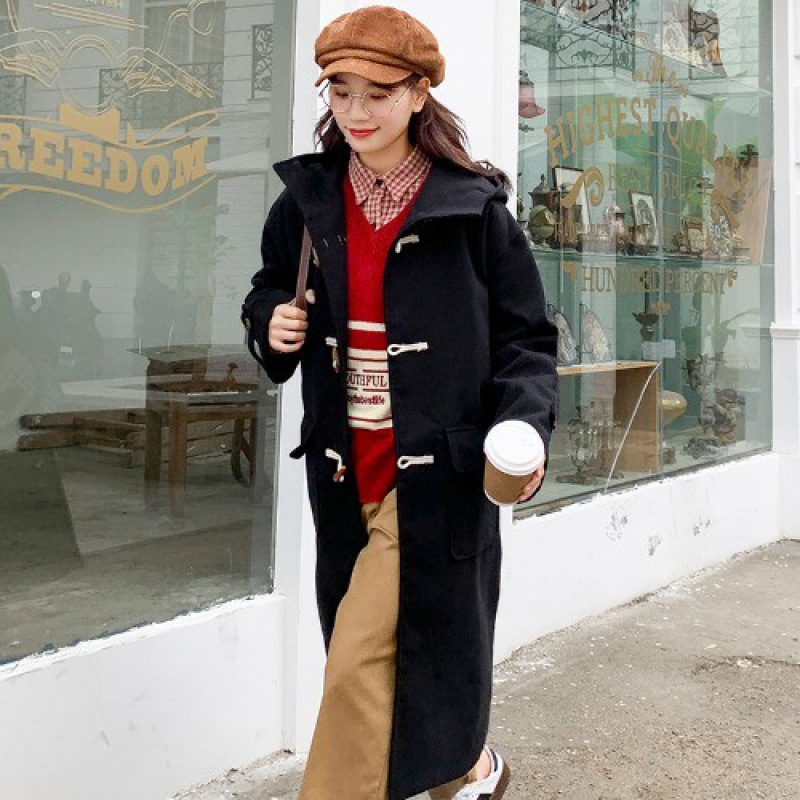 Wool coat Women's medium and long version of retro horn buckle hooded coat Small red autumn and winter Korean version of the cape