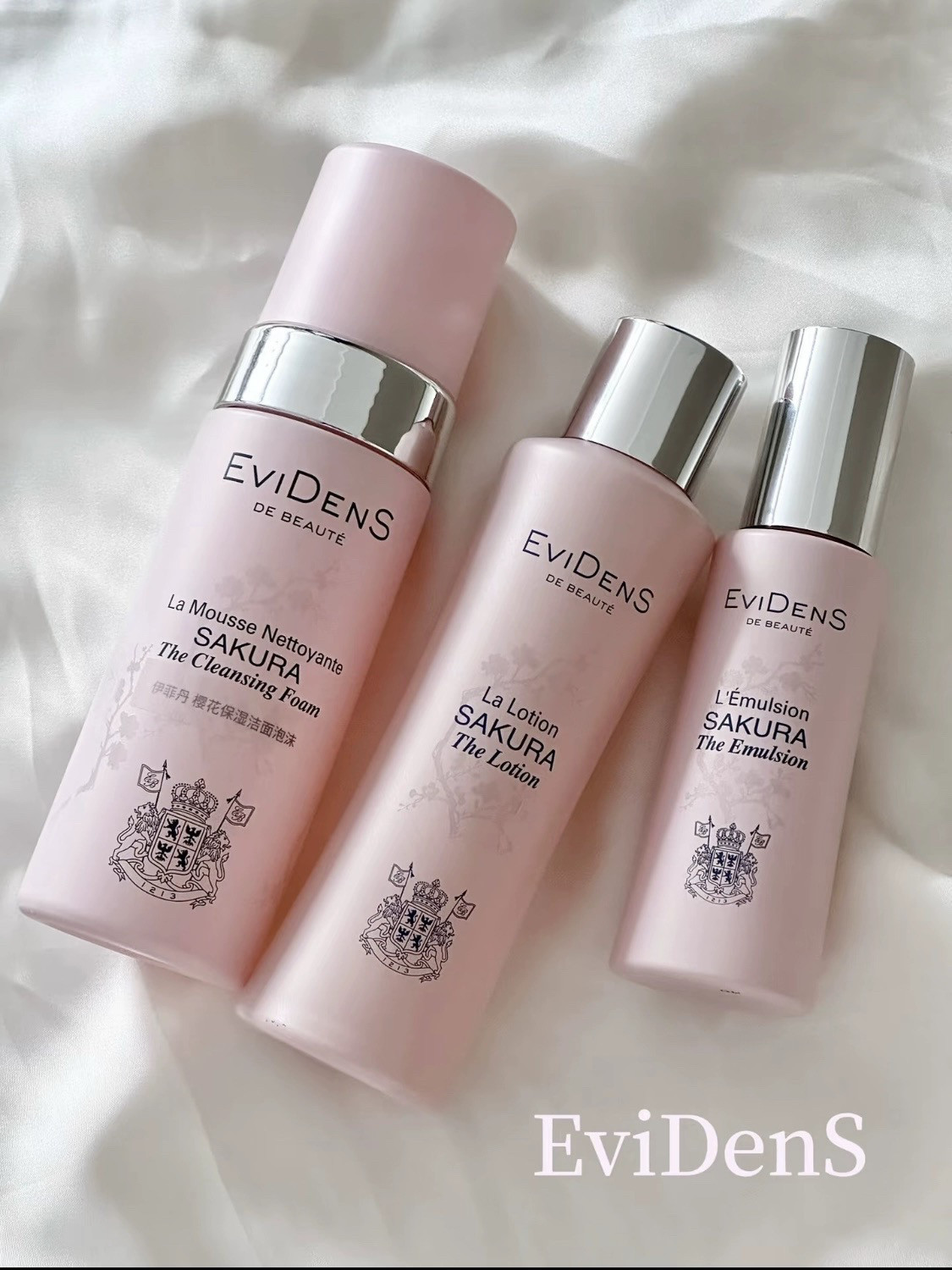 【香港直邮】 法国 伊菲丹 Evidens 樱花泡沫洁面氨基酸绵密温和 150ml