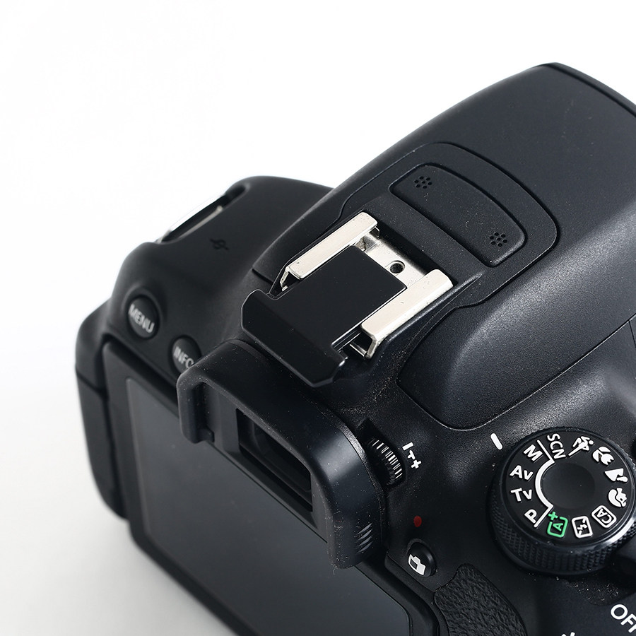 Hot boot cover Canon 90D 850D 5D4 monocular 200DII micro monocular camera M6 800D R5R6 hot shoe mouth dust cover