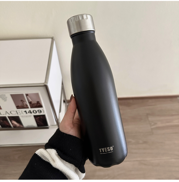 Einfacher Isolierbecher mit großer Kapazität für Männer und Frauen, hochwertiger Wasserbecher aus Edelstahl 304 für Paare, tragbare Cola_voghion.com