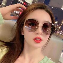 Sunglasses women 2021 New Korean tide anti-ultraviolet polarized sun glasses senior big face thin Big Frame glasses