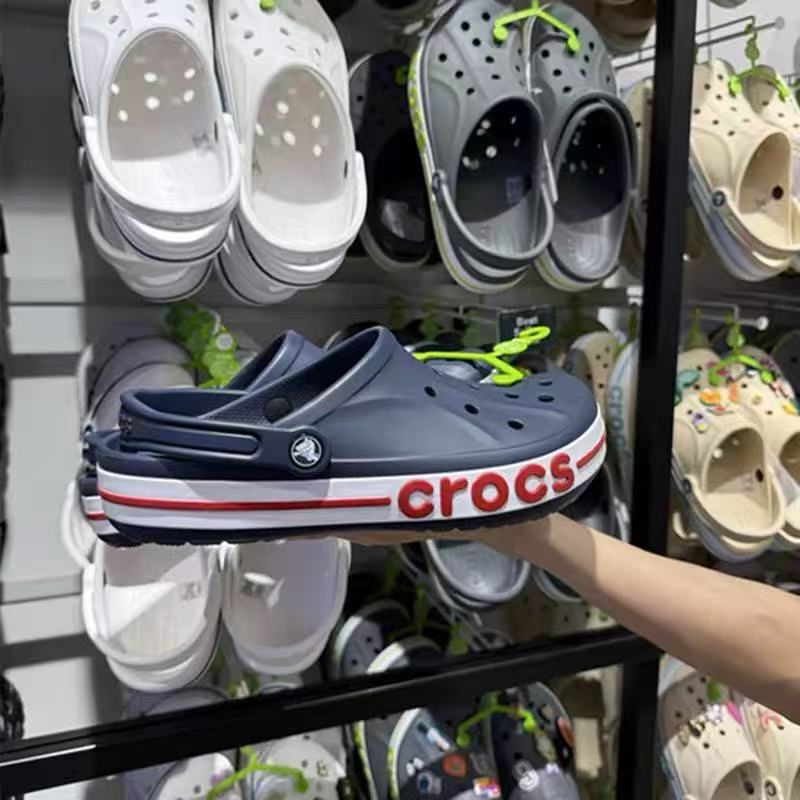 Crocs Clogs for Adults and Children, Men and Women, Beja Outdoor Non-Slip Beach Closed-Toe Casual Sandals