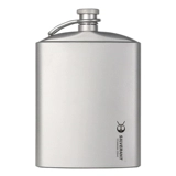 Серебряный серебряный муравей чистый титановый винный горшок на открытом воздухе.