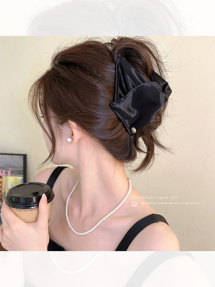 Satin Shell Triangle Hair Clip for Women, High-End 2025 New Style High Ponytail Hair Clip, Back of the Head Shark Clip Hair Accessory
