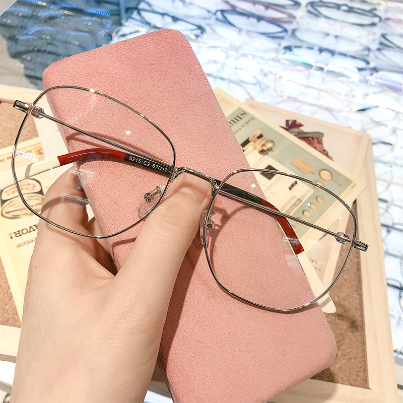 Glasses radiation protection against blue light can be matched with degree glasses female fatigue eyes vegan beauty big frame male and Korean version tide flat light