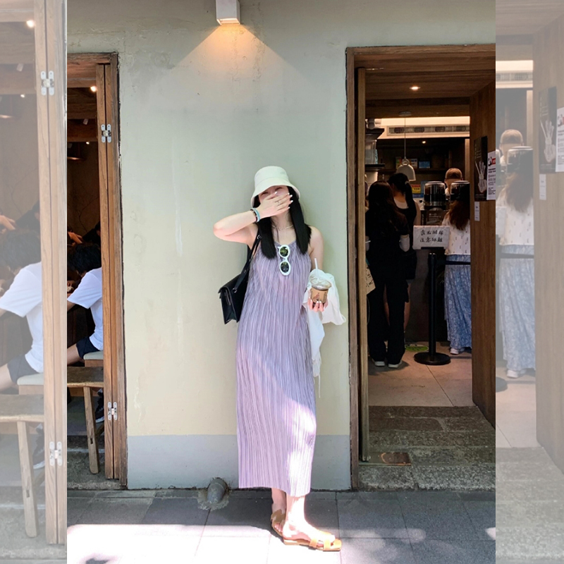 Textured, Unique, Non-Repetitive Style, Sleeveless Spaghetti Strap Dress for Women, Summer Purple, Chic and Distinctive Dress for Beach Vacation Textured, Unique, Non-Repetitive Style, Sleeveless Spaghetti Strap Dress for Women, Summer Purple, Chic and Distinctive Dress for Beach Vacation