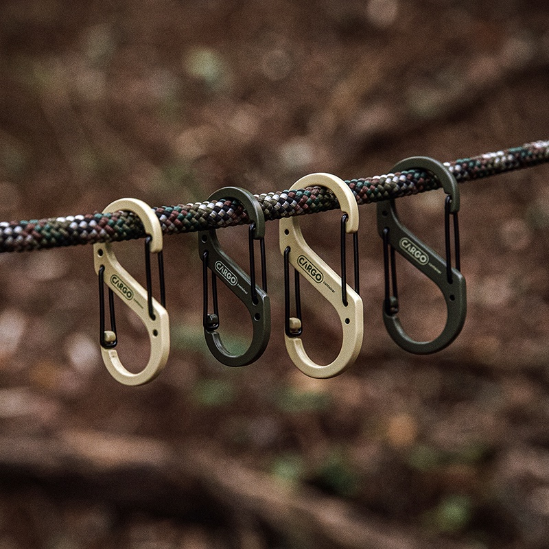 Korean Cargo Outdoor Camping Carabiner, Ultra-Light Portable Camping Figure-Eight Buckle, Climbing Carabiner, Push-Pull Hook Ring Korean Cargo Outdoor Camping Carabiner, Ultra-Light Portable Camping Figure-Eight Buckle, Climbing Carabiner, Push-Pull Hook Ring