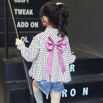 New sunscreen girl shirt girl fashion foreign style long sleeve polka dot Korean coat childrens coat spring and autumn