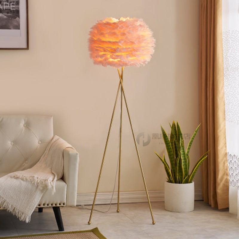 Pink&Floor&LampNordic   Feather   Floor   Lamp   Gold   Iron   Tripod   Floor   Lamps   For   L