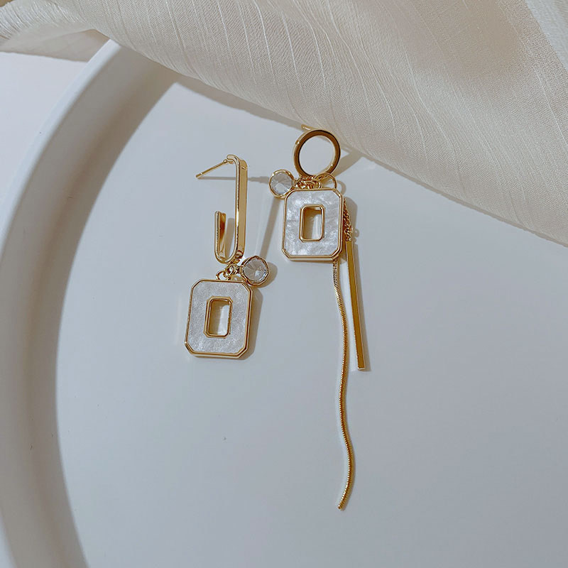 Korean asymmetric earrings female design sense 2021 new trend exaggerated earrings fashion atmosphere hypoallergenic stud earrings