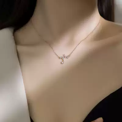 Korean beating heart necklace 2021 new niche design sense female sterling silver choker cold wind does not fade