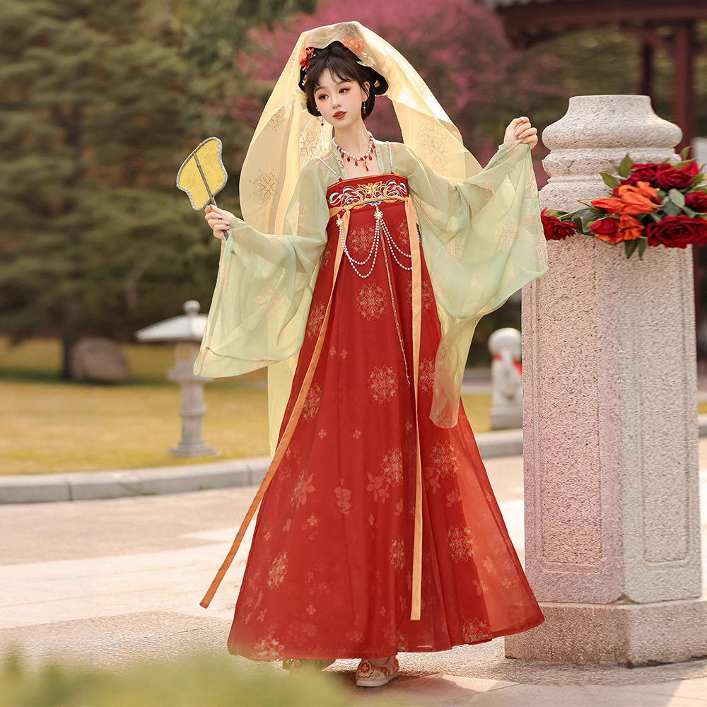 Original Hanfu female flower has a date made by Tang Dynasty