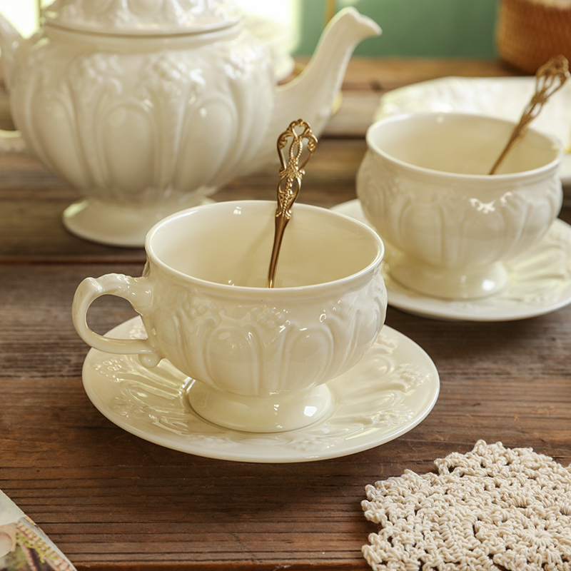 French Afternoon Tea Black Tea Cup Retro Embossed Garden Coffee Cup and Saucer Set English Cream-Colored Ceramic Teapot
