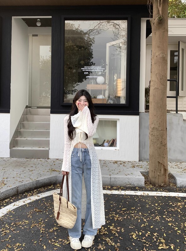 Bohemian Lace-Up Bell-Sleeve White Lace Sun Protection Cardigan, Long and Casual Style