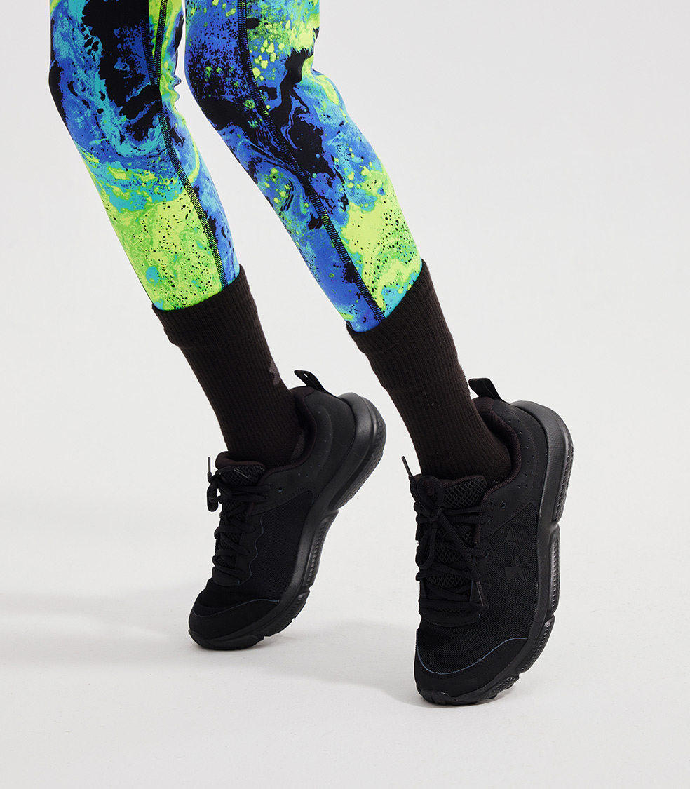 Under Armour 安德玛 24年春季款 儿童运动鞋 EC3026182 天猫优惠券折后￥159包邮（￥499-340）男、女童35.5-40码4色可选