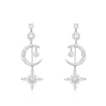 Moon Goddess in the year of birth retro light luxury high-end four-leaf clover tassel earrings star and moon temperament fashionable and versatile zircon