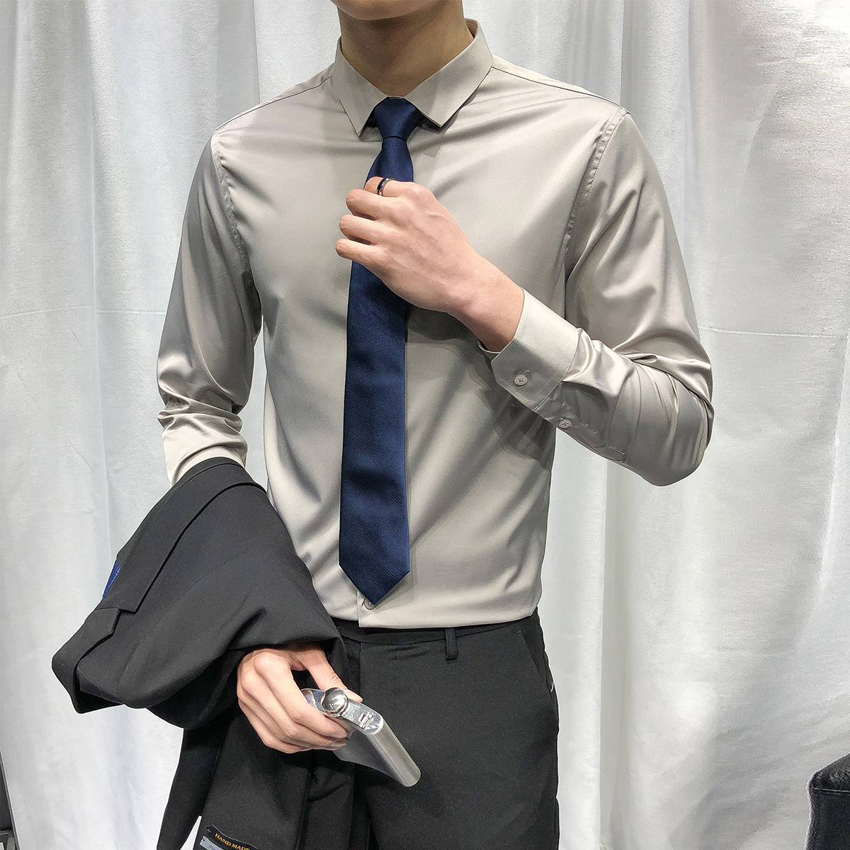 Pure white shirt men's long-sleeved spring and autumn high-end design sense niche casual trendy ins free ironing business shirt inch