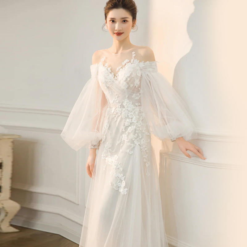 French light wedding dress 2024 new temperament bride wedding high -level forest, super immortal goes out to welcome the welcoming gauze trailer tail French light wedding dress 2024 new temperament bride wedding high -level forest, super immortal goes out to welcome the welcoming gauze trailer tail