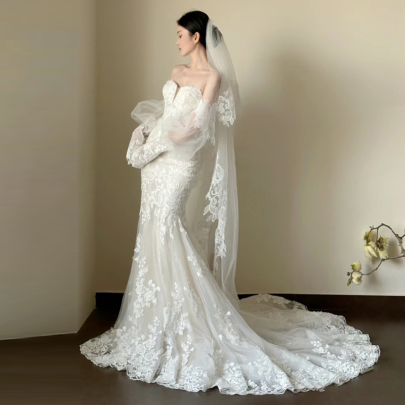 Lace light wedding dress 2024 new bride French high-end texture fishtail welcome to go out main yarn slimming tail for women