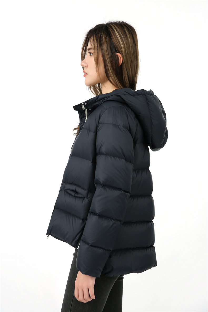 IRIS RING 2020年新款 充绒116g 女短款轻薄羽绒服 图16