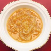 Heating Ready-to-eat Red Burn Flowers Glue Wings Clear Broth Rubber Wings Non-Artificial Ready-to-eat Wings Hotel Clubhouse Sign Single Weight