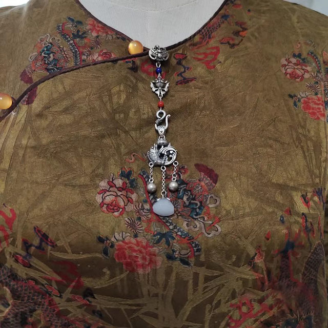 ແບບຈີນຄລາສສິກ imitation Hetian jade cheongsam placket pendant retro elegant ແບບຊົນເຜົ່າ Hanfu ອຸປະກອນເສີມ