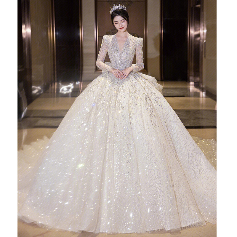 French long -sleeved wedding dress 2023 new bride heavy workers luxurious large trailer in princess voed princess French long -sleeved wedding dress 2023 new bride heavy workers luxurious large trailer in princess voed princess