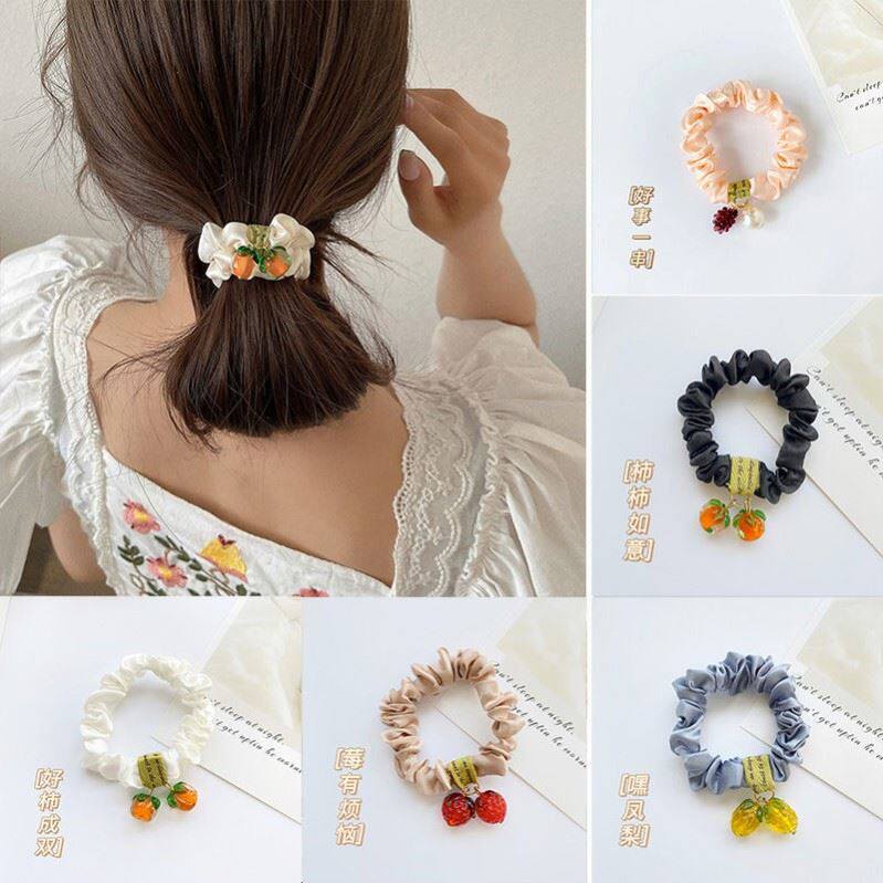 Tomatoes Shunison ~ Mori tying the head rope 2021 The new leather jacket female minimalist temperament Pellets Head Large Intestine Hair Ring