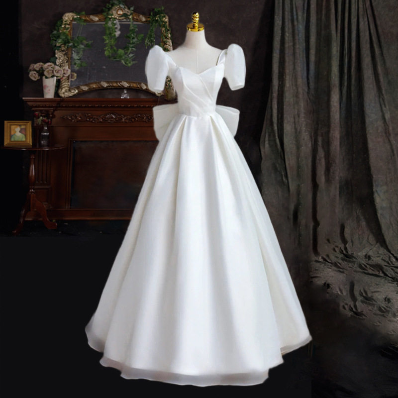 Атласное свадебное платье 2025 new bride light master свадебное платье во французском ретро дворцовом стиле с атмосферой простой пряжи Qi Di go out