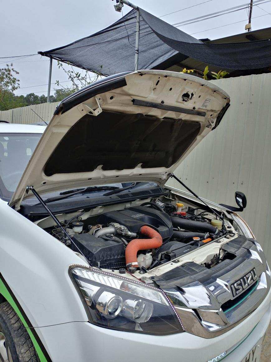 Fifty - bell d-max modified hood hydraulic rod Lingto Kyung-Ling Mu-x Ramai engine support