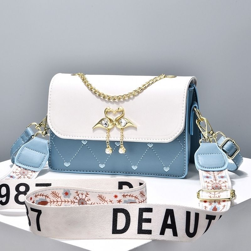 Niche Luxury High-End Bags for Women 2026 New Trendy Fashion Shoulder Crossbody Bag as a Valentine's Day Gift for Wife