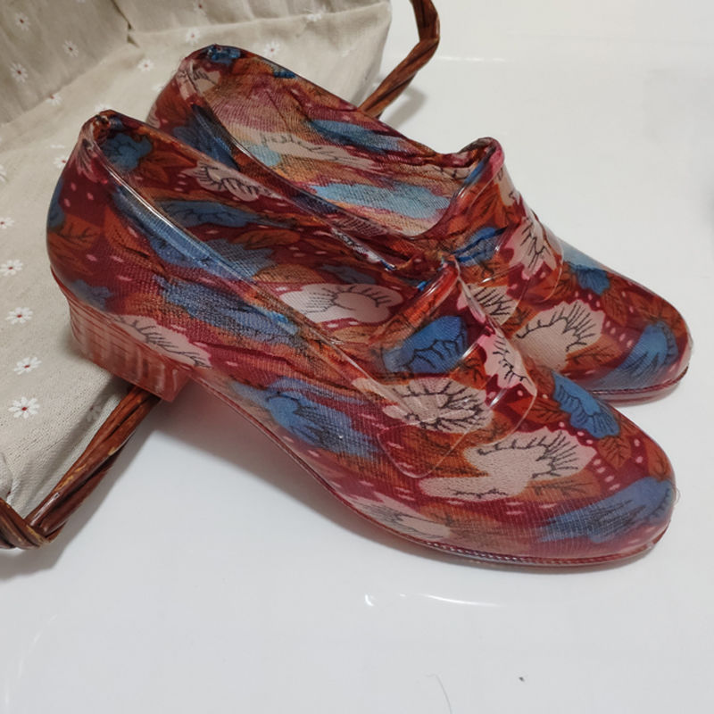 Spring and Autumn Rainy Season Yuanbao Low Top Middle Heel Rain Shoes Women Fashion Work Water Shallow Slip Anti-wear Comfortable Kitchen Water Shoes