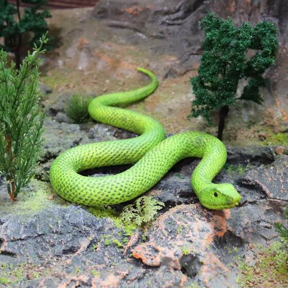 Children's Toys Artificial Animal Model Soft Rubber Cobra Python Rattlesnake Gold Python Halloween Trick