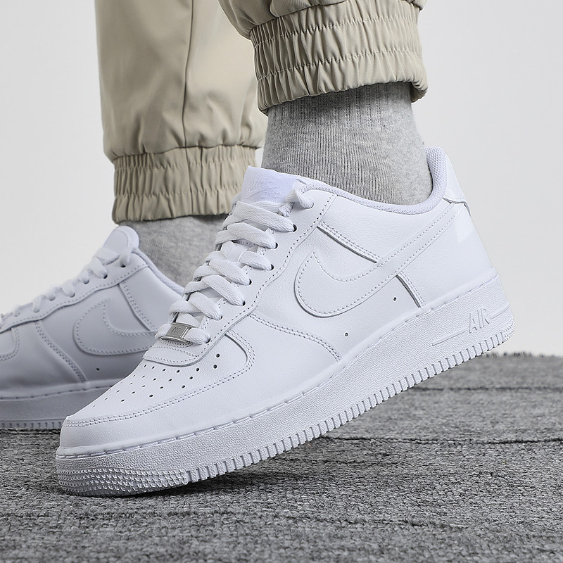 Nike Air Force 1 Af1 Air Force One Men's Sports White Sneakers Cw2288-111