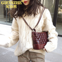 Ji Shi Zhe leather Lingge chain small fragrance bag womens bag tide crossbody bag one shoulder portable fashion bag women