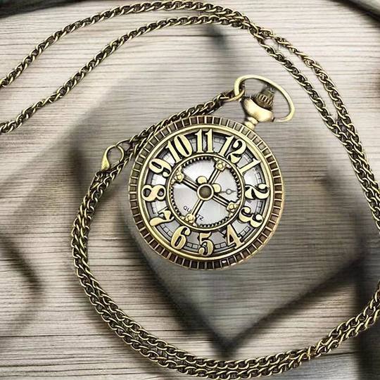 Retro-Flip-Taschenuhr für Prüfungen für Mädchen, Studenten und Jungen, mechanische kleine Halskette, Quarz-Anhänger, Kindergeburtstagsgeschenk