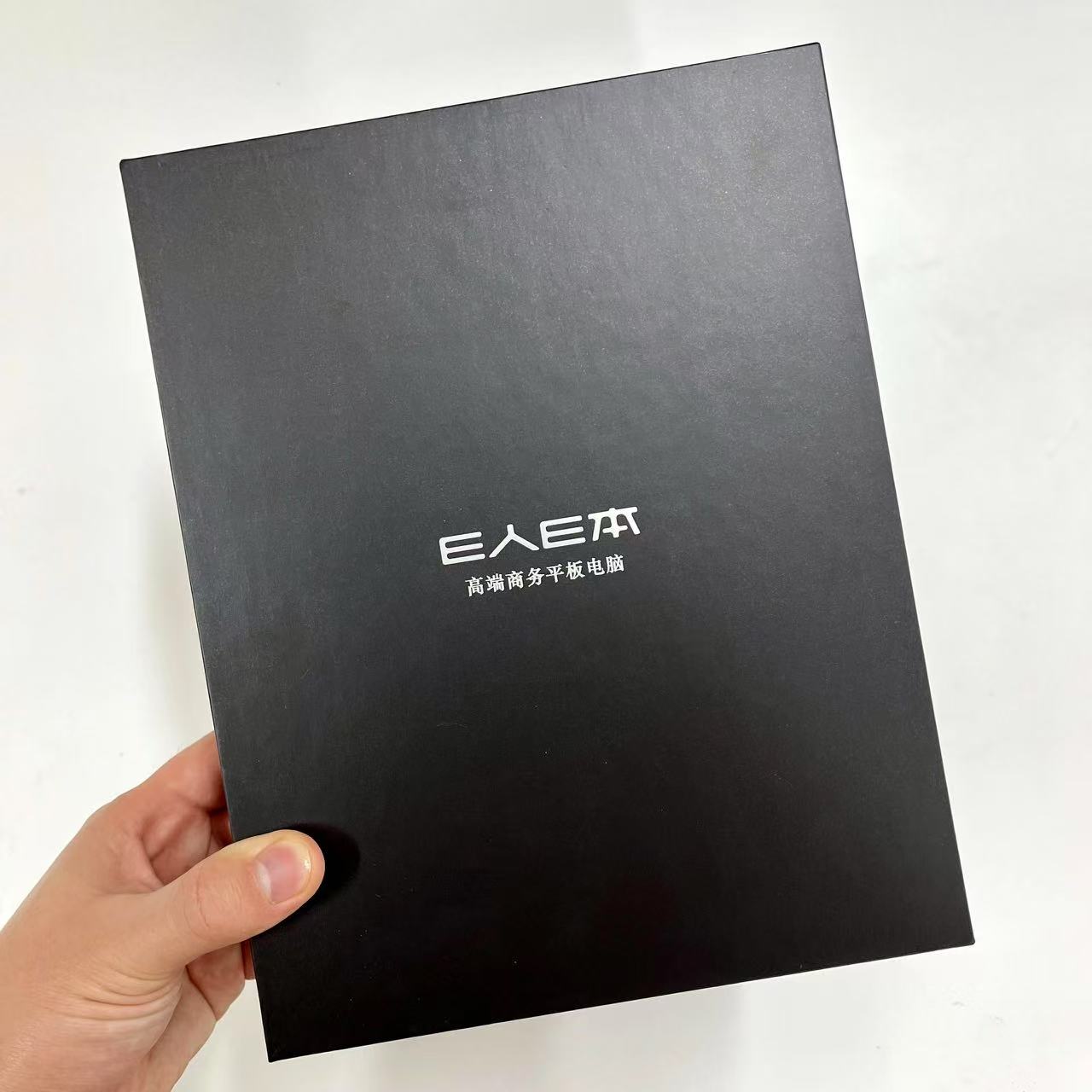 電子書籍ビジネスタブレットT9sは、電磁スタイラスによるオリジナルの手書きをサポートし、カード挿入もサポートしています