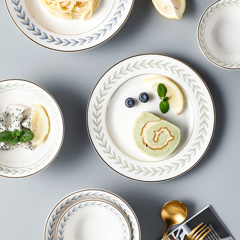 Steak Dinner Plate Creative Leaf Dishes Nordic Light Lavish Cutlery Sets of Saucer Plates Home Ceramic Rice Bowls