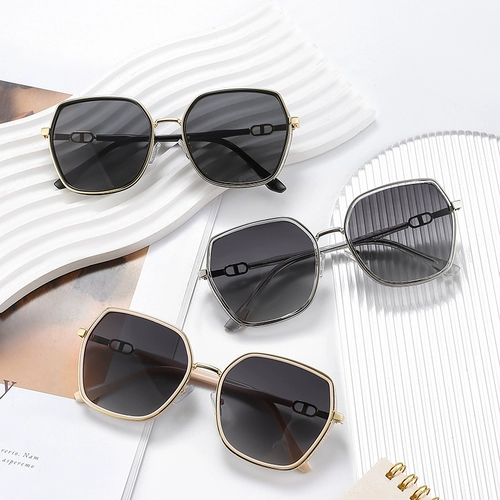 Летние брендовые солнцезащитные очки на солнечной энергии, коллекция 2023, изысканный стиль, защита от ультрафиолета, по фигуре