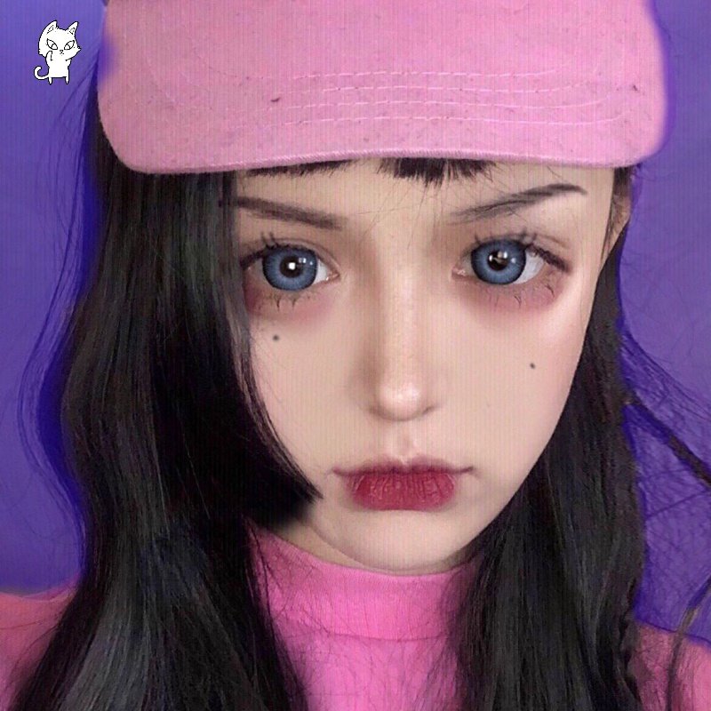 Long-lasting waterproof and quick-drying swimming eyeliner with extremely fine nibs for women not smudged to draw moles on the face with tear moles dedicated