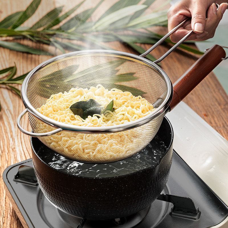 Japanese single-handle snow pan stainless steel strainer net basket instant noodle pot soup pot milk pan fryer household non-stick pan
