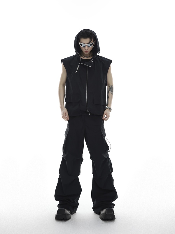 Culture Niche Deconstructed Avant-Garde Design Hooded Sleeveless Vest Jacket Cargo Pants Suit Top Culture Niche Deconstructed Avant-Garde Design Hooded Sleeveless Vest Jacket Cargo Pants Suit Top