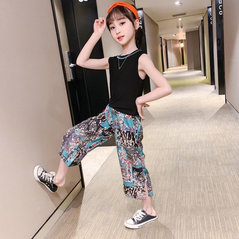 New summer girls suit thin section large children sleeveless vest wide leg pants girls Western style casual two-piece tide