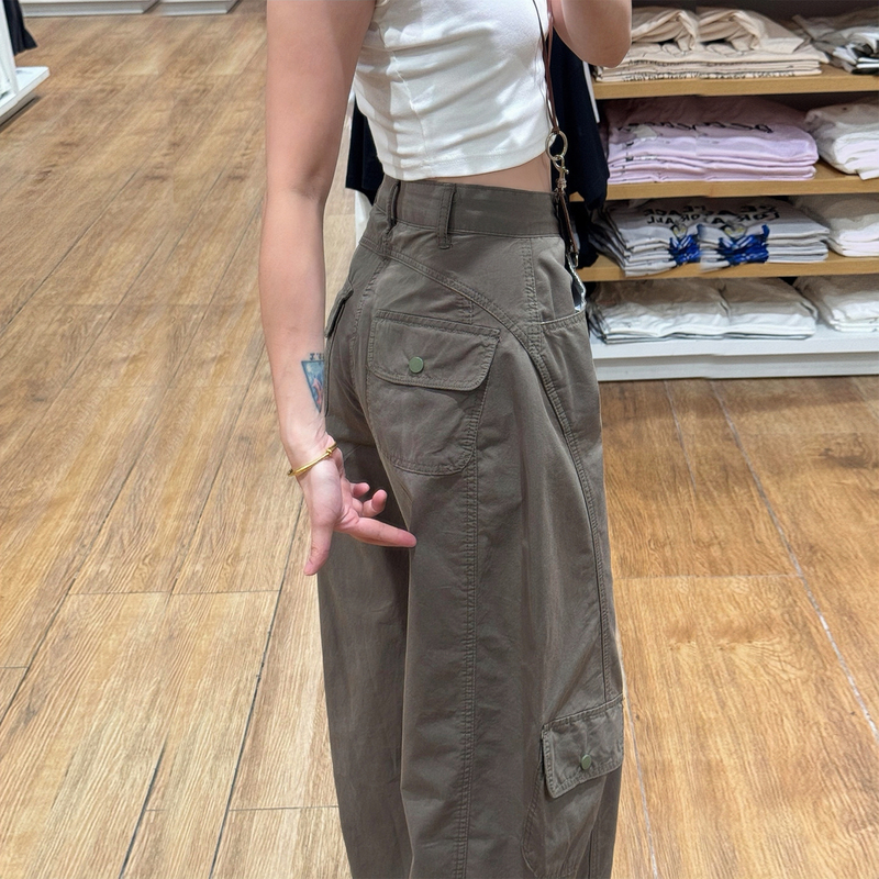 American-Style Green Wide-Leg Cargo Pants for Women, 2026 Summer New Model, Multi-Pocket, High-Waisted, Slimming, Loose, Casual Scimitar Pants