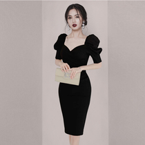 Fa-style light extravaganza V Collar Foam Sleeves Hip dress 2022 Summer new name Yuanyuan Temperament Woman Dress Dress