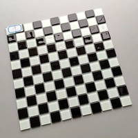 088 Черно -белая сетка