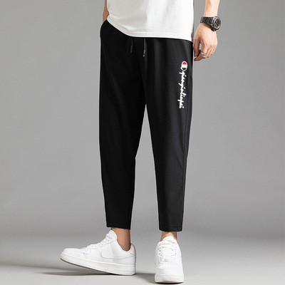 男士韩版潮流夏季薄款冰丝运动休闲裤子