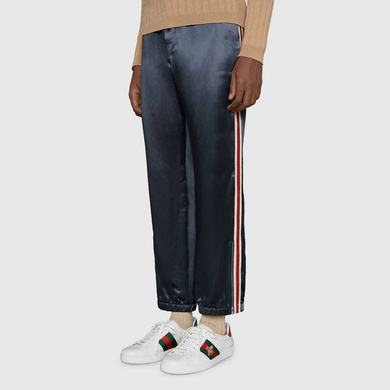 Gucci, спортивные белые туфли, с вышивкой