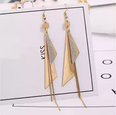 Ear hook earrings earrings 2021 New Chaoyang style super fairy cold wind face thin Joker Autumn Winter earrings