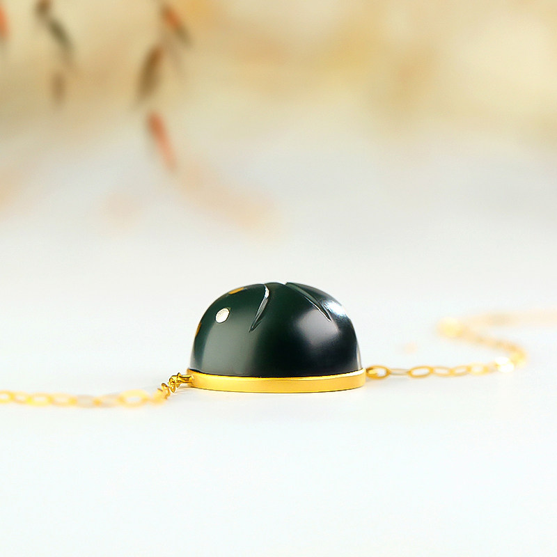 Hatian Yutai Qing Tian Tian Qing Class 18 k gold inlaid beetle seven stars Ladybug 24 K gold and silver wrong bracelet